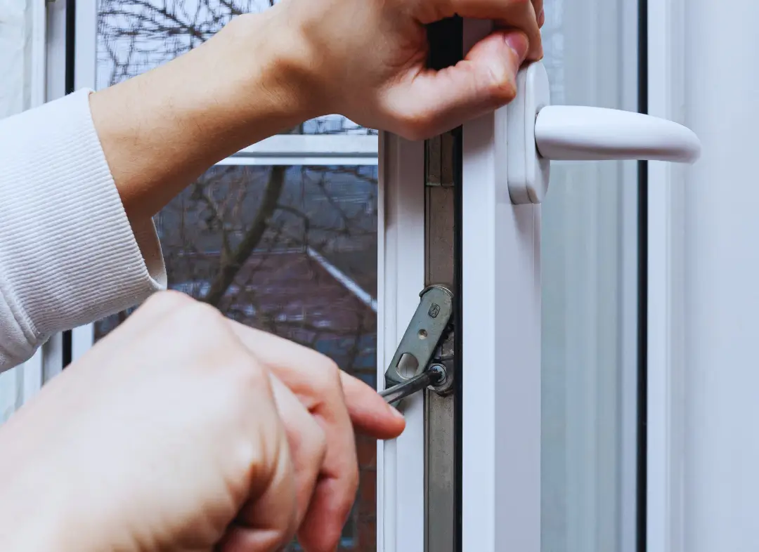 Réparation serrure de fenêtre Juvignac